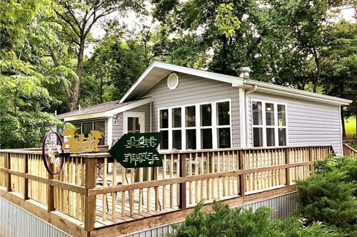 Table Rock Lake+White River+Scenic Bridge @ Beaver Bungalow