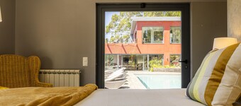 Carmim Villa by Cadenzalux