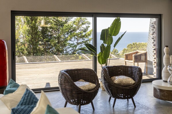 Interior - Carmim Villa by Cadenzalux (Malveira da Serra)