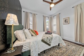 1 Schlafzimmer, Schreibtisch, Bügeleisen/Bügelbrett, WLAN