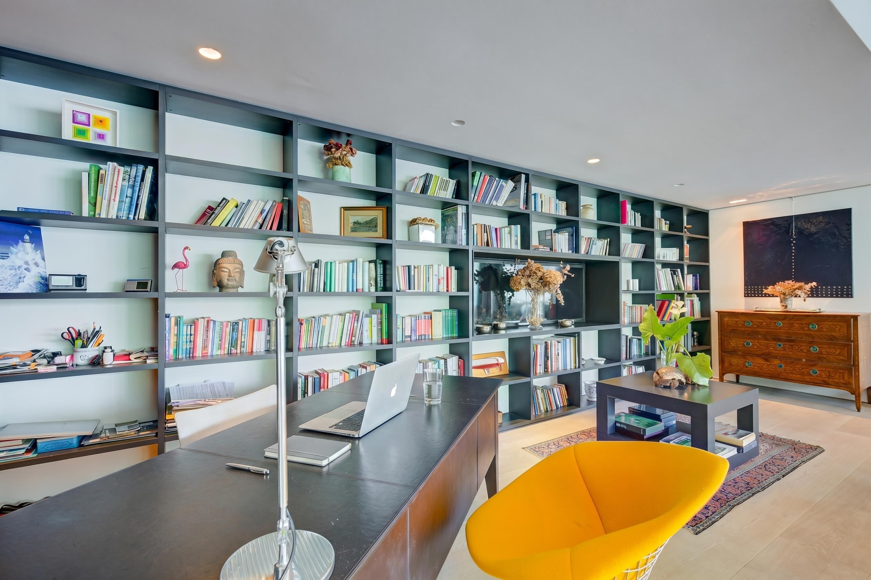 Villa Familiale, 3 chambres, balcon, en bord de lac (Maison Sur l'Eau - Lugano Villa with) | Intérieur