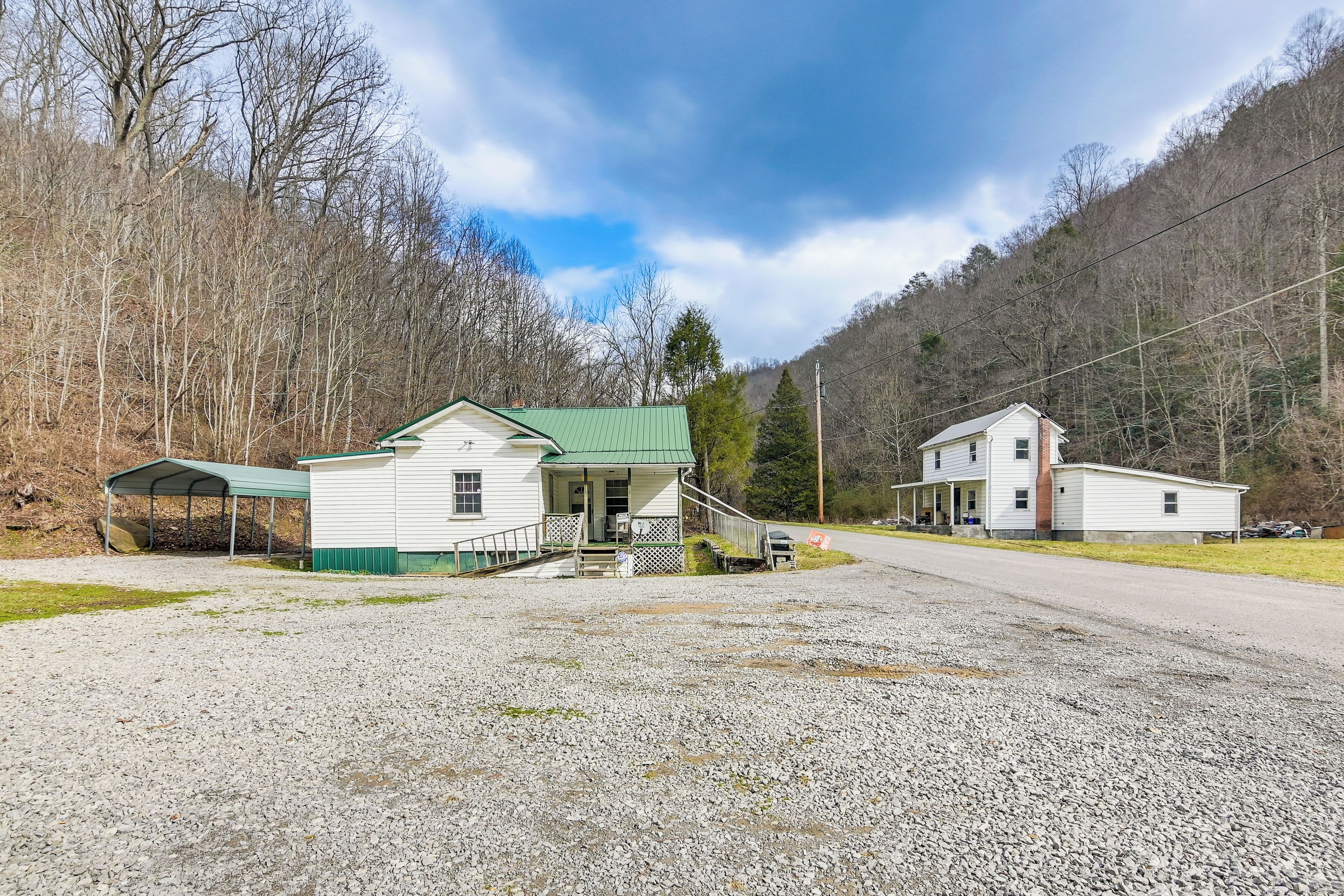 Spacious West Virginia Home: Ride to ATV Trails!