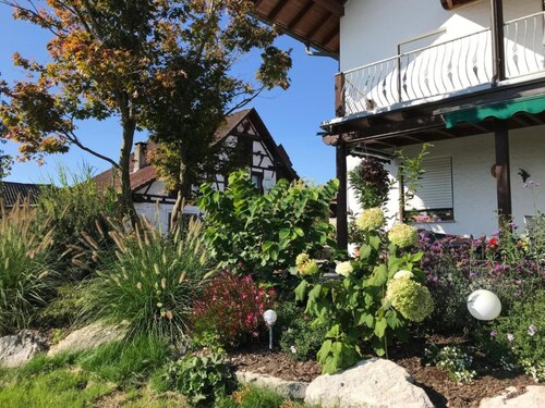 Ferienwohnung 'Bergchalet Mirabell - Fewo Weitblick' mit Bergblick am Bodensee
