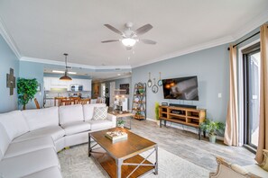 TV, DVD player - Oceanfront Retreat! Orange Beach Resort Condo (Orange Beach)