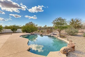 Pool - Furnished Patio! Group Desert Escape in Morristown (Morristown)