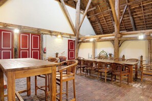 Dining - Holiday Apartment 'Fewo 5' with Private Terrace, Shared Garden and Wi-Fi (Oldenswort)