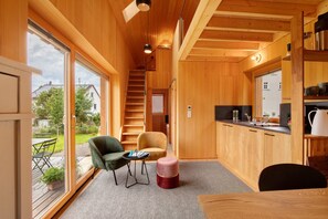 Interior - Holiday Home 'Tinyhaus Am Bussen' with Private Terrace and Private Garden (Unlingen)