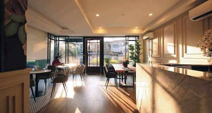 Viva Lavida Hotel