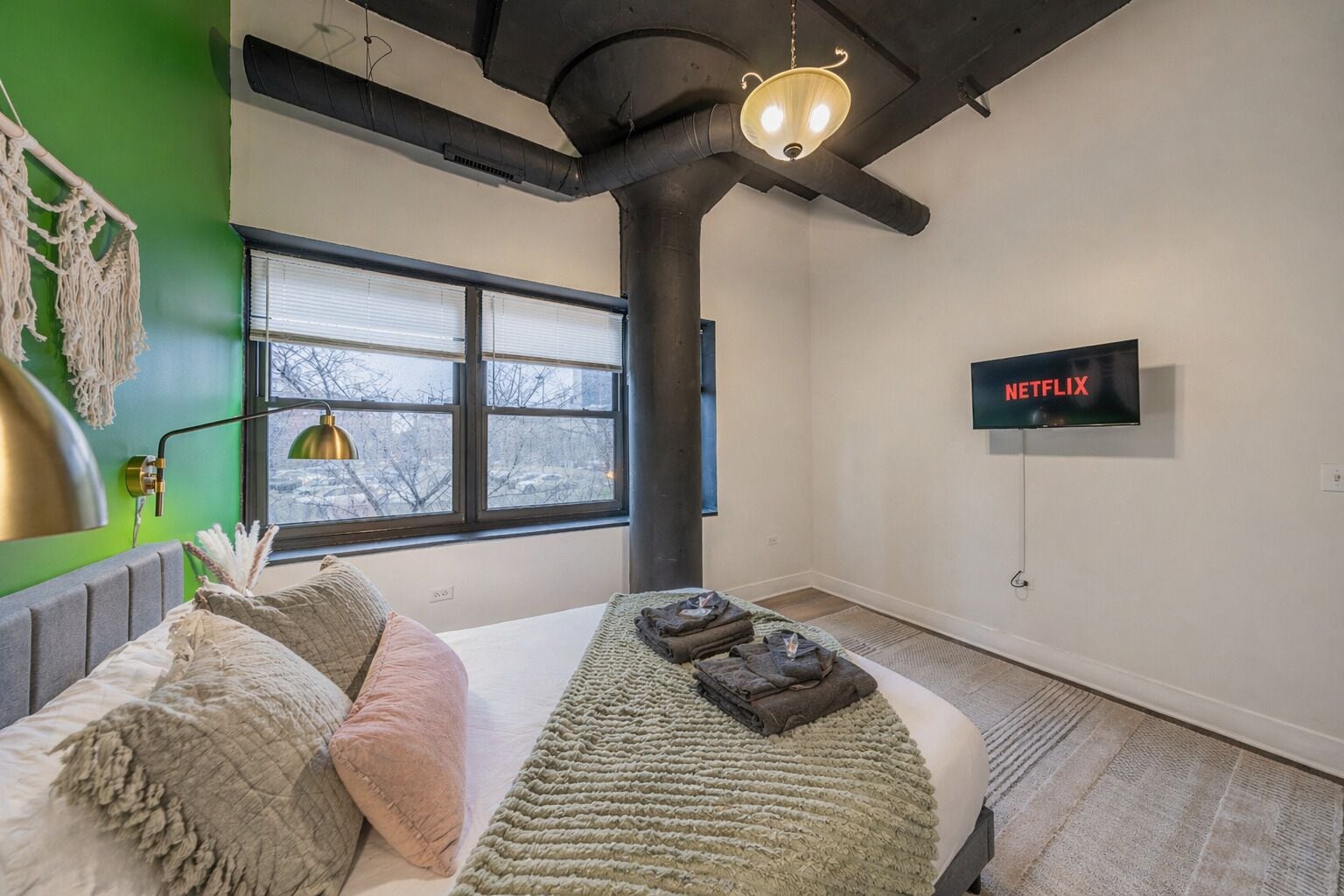 3 chambres, fer et planche à repasser, lit parapluie, Wi-Fi gratuit