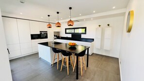 Dining - Magnifique Villa de Luxe à Deux pas des Plages de Biarritz (Bidart)