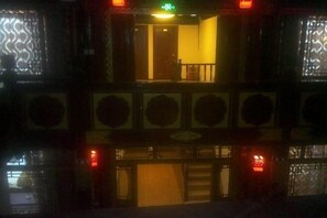 บริเวณภายนอก