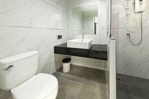 Free toiletries - B Hotel Khon Kaen (Khon Kaen)