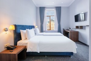 Classic Room - Opera View | In-room safe, soundproofing, iron/ironing board, free cots/infant beds - Alma Boutique Hotel (Tbilisi)