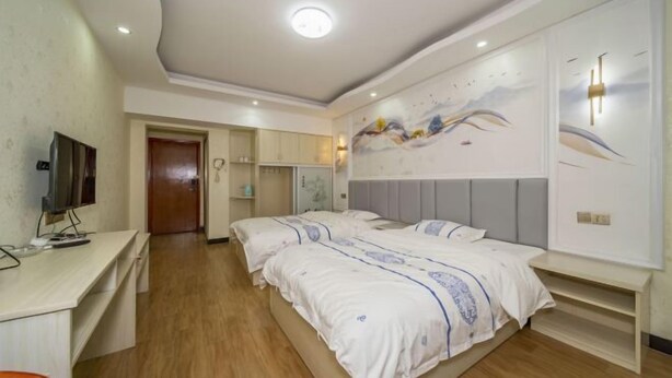 Ảnh chưa phân loại, 1 trong số 103 ảnh, nút