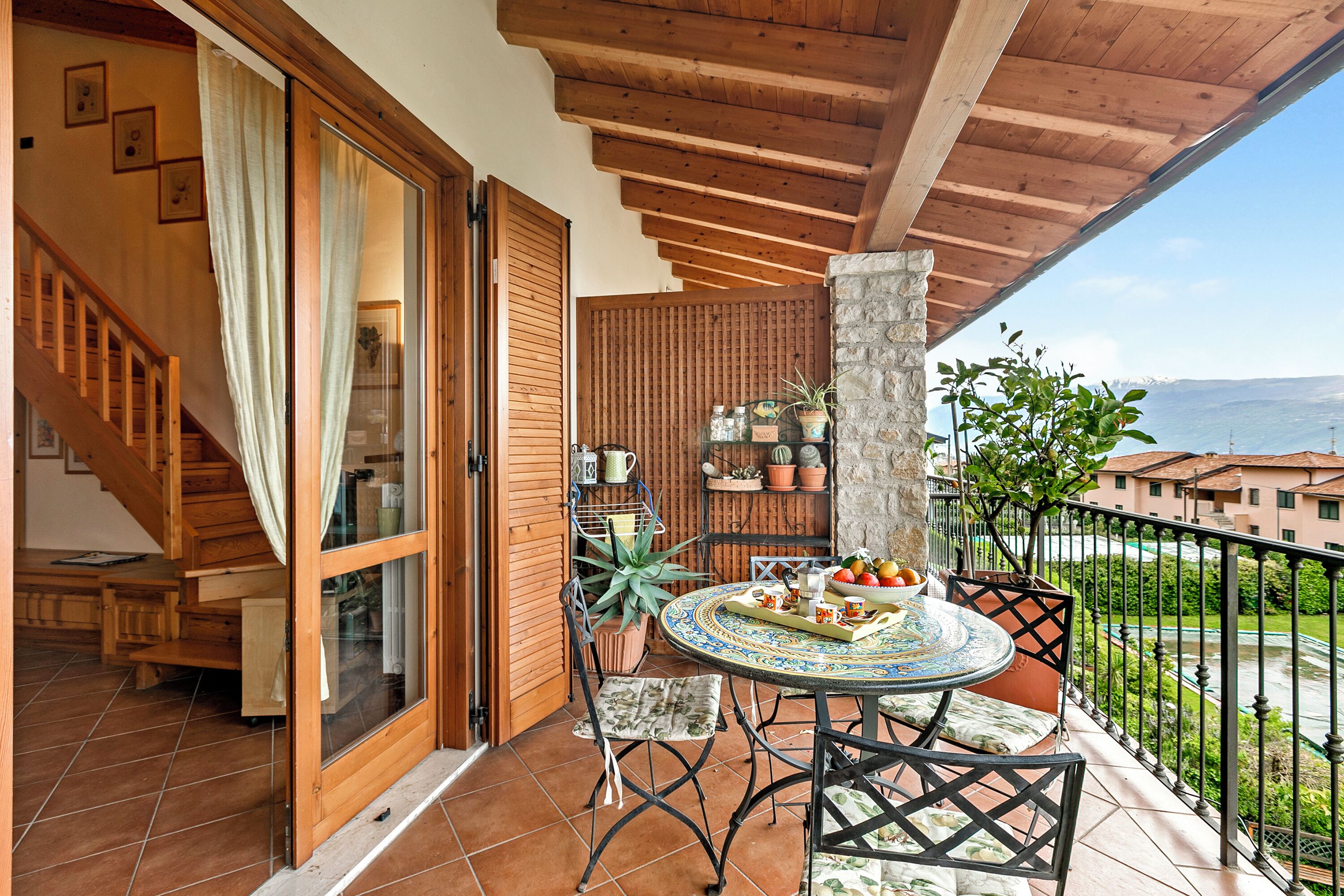Standard Apartment, Multiple Bedrooms (Grotten Loft with lake view & pool) | Outdoor dining