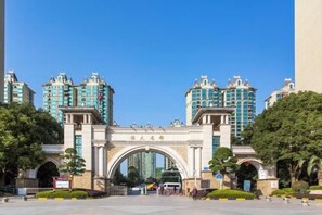 Exterior - Designer Home Nanshufang Apartment (Jingdezhen Hengda Famous City Shop) (Jingdezhen)