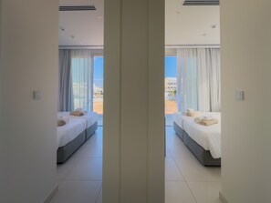 4 bedrooms, iron/ironing board, free WiFi, bed sheets