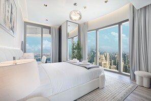 4 bedrooms, in-room safe, iron/ironing board, WiFi - Modern 4BR+M w/ Beach Access at Address JBR (Dubai)