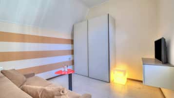 21-inch flat-screen TV with cable channels