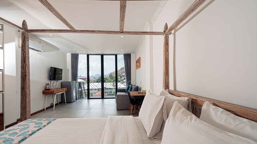 Komodo Suites Downtown