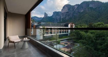 Shenxianju Narada Resort & Spa