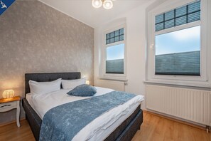 4 bedrooms, free WiFi - Charmante Ferienwohnung mit Balkon - Haustiere Willkommen (Ahlbeck)