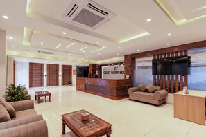 Lobby sitting area - Galaxy Garden Resort (Bharatpur)