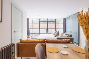 1 sovrum, strykjärn/strykbräda, gratis wi-fi och sängkläder