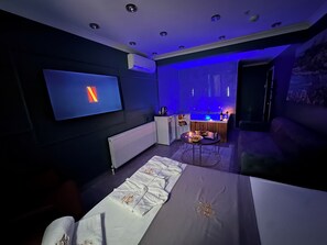 Deluxe Double Room, Jetted Tub | Premium bedding, blackout drapes, soundproofing, iron/ironing board - Ottoman Suite Hotel (Istanbul)