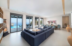 Interior - Villa Sendal with Stunning Views to Spinalonga & Elounda Bay (Neapoli)