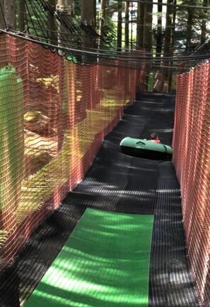 Enceinte de lâhĂ©bergement