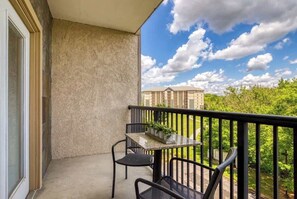 Photo non classée, 2 sur 47, bouton