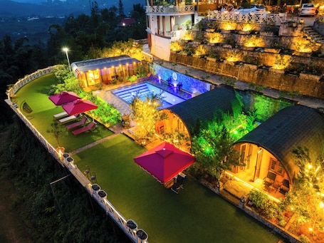 Exterior. JK Sapa Homestay & Swimming Pool