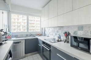 Fridge, microwave, dishwasher, toaster