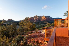 Property grounds - Quail Ridge - Heated Pool & Spa, View Deck, Games (Sedona)