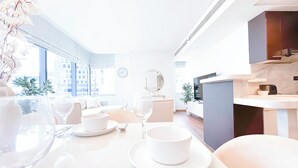 Leilighet (2 Bedrooms) | Spiseområde på rommet