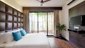 Desk, blackout curtains, iron/ironing board, bed sheets