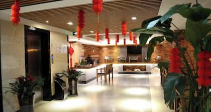 Pai Hotel (Xinchang Wanda Plaza store)