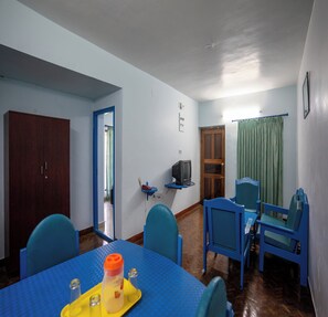 Deluxe Apartment | Living area - Kodai Retreat (Kodaikanal)