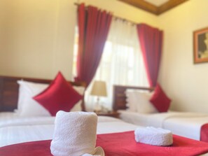 Chambre Deluxe avec lits jumeaux, 2 lits une place, vue ville