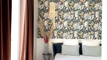 2 chambres, fer et planche à repasser, Wi-Fi, draps fournis