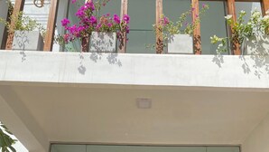 Front of property - Trinco Beach Resort (Trincomalee)