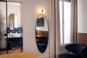 Premium bedding, minibar, in-room safe, laptop workspace