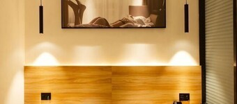Tianyi Art Hotel