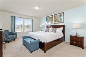 5 bedrooms, iron/ironing board, WiFi, bed sheets - Gorgeous Villa, Private Pool! (Kissimmee)