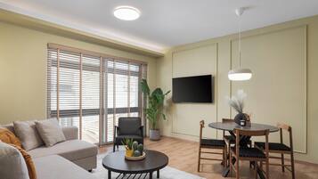 Luxus apartman | Nappalirész | Okostévé