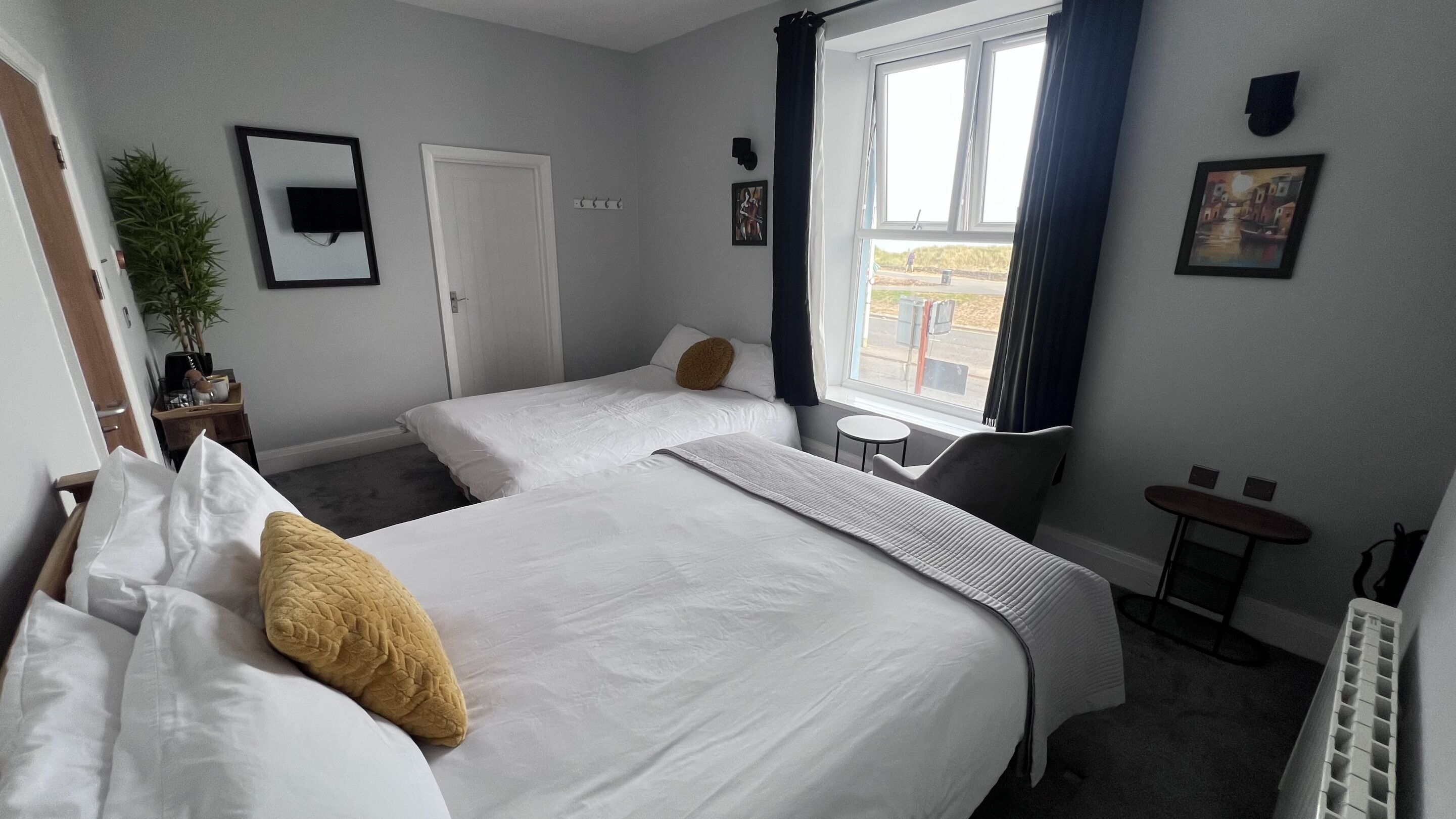 Standard Suite, Ensuite, Beach View | Premium bedding, memory-foam beds, individually furnished, free WiFi