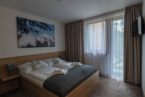 Schreibtisch, kostenloses WLAN