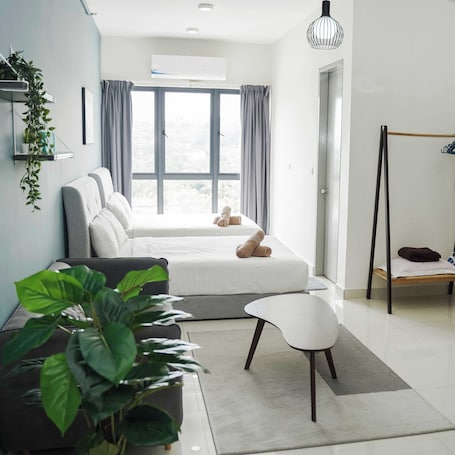 Wifi gratis y ropa de cama