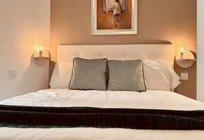 2 bedrooms, iron/ironing board